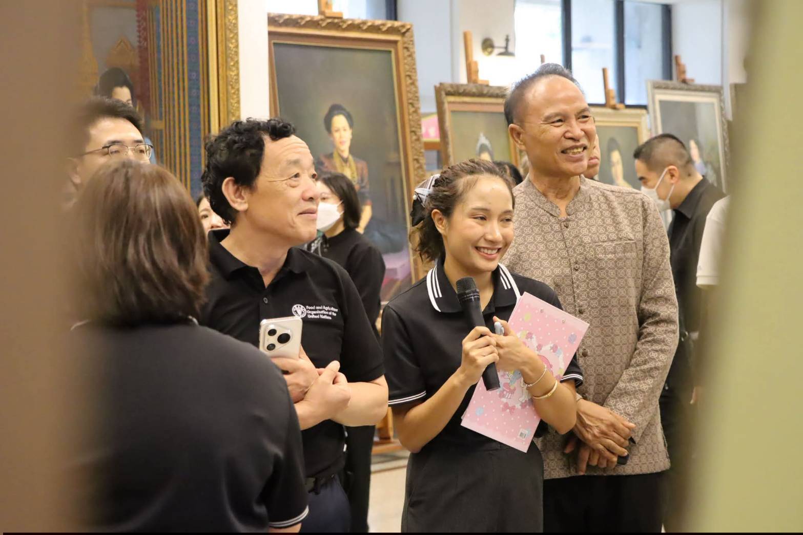 title - เลขาธิการสำนักงานการปฏิรูปที่ดินเพื่อเกษตรกรรม ให้การต้อนรับ ดร. ฉู ตงหยู (Qu Dongyu) นักการทูตและนักวิชาการชาวจีน ดำรงตำแหน่ง ผู้อำนวยการใหญ่องค์การอาหารและเกษตรแห่งสหประชาชาติ (FAO) พร้อมด้วยคณะผู้แทน FAO ในโอกาสเดินทางมาเยือนประเทศไทย ณ ศูนย์ส่งเสริมและพัฒนาอาชีพเสริมนอกภาคการเกษตร